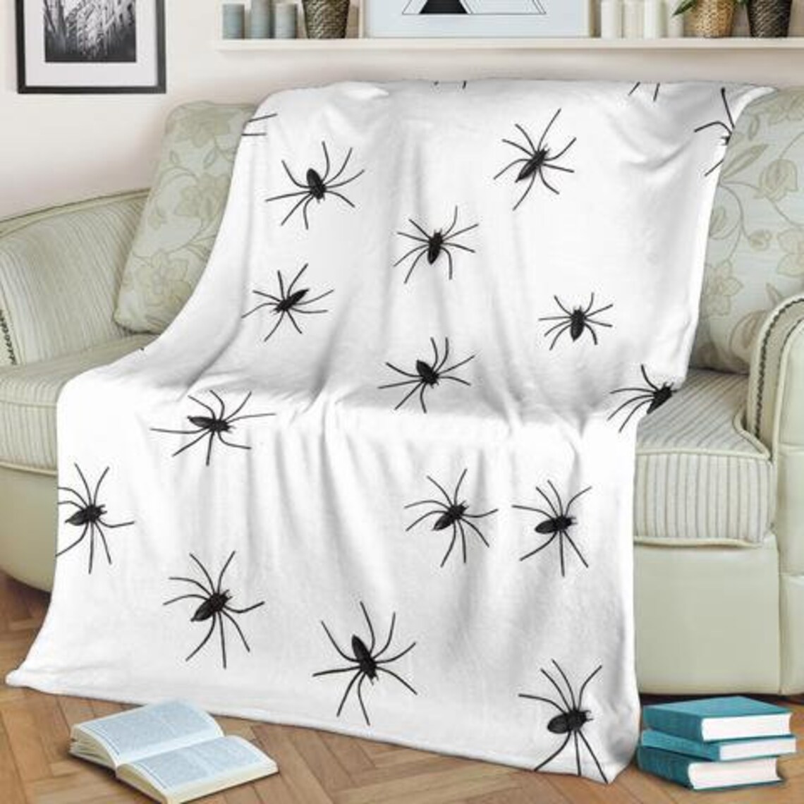 Spiders Blanket / Spiders Throw Blanket / Spiders Fleece Etsy UK
