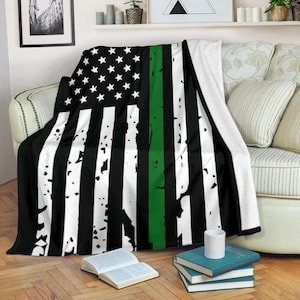 Thin Green Line Blanket: Military Fleece Throw