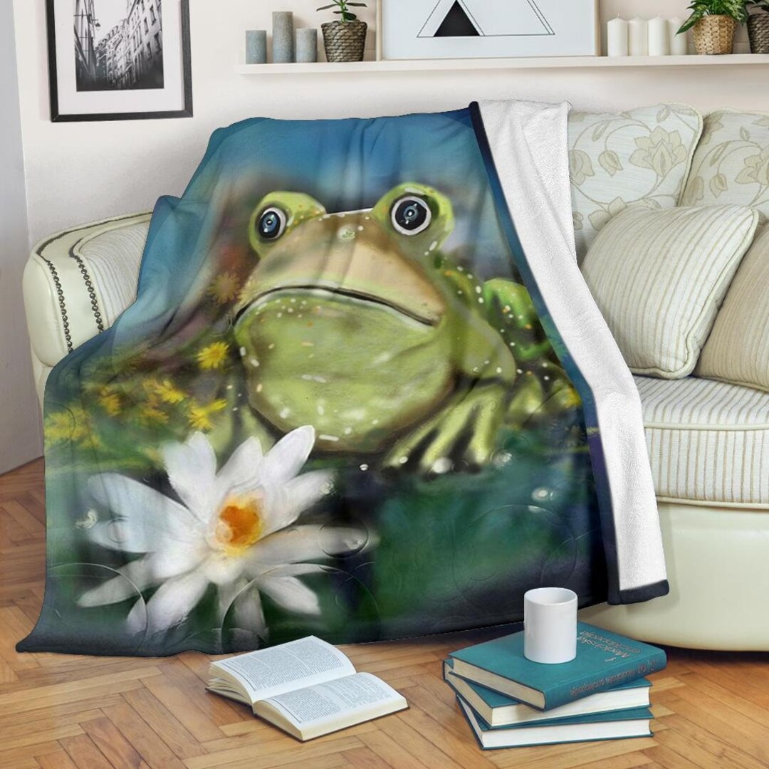 Frog Blanket Frog Throw Blanket Frog Fleece Blanket Frog Cozy Blanket Frog Adult Blanket Frog Kid Blanket Frog Lover Gift Etsy