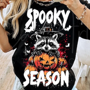 Halloween raton laveur effrayant saison Png, conception de chemise de sublimation de chemise de fille sauvage, des bonbons ou un sortilège de citrouille Png, effrayant graphique numérique mignon