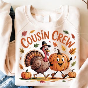 Ação de Graças em PNG da Cousin Crew, Design de camiseta fofa de abóbora peru em PNG para sublimação, Camisa infantil combinando com primos no outono em PNG, Feriado de Outono em PNG
