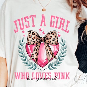 Just a Girl Who Loves Pink png, girlie coquette png, trendy sublimatieontwerpen roze minnaar png, roze hart png digitaal bestand direct downloaden
