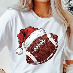 Chapéu de Papai Noel de Futebol PNG Clipart para Natal, Decoração de Férias, Download Digital, Gráfico Esportivo, Design Festivo Divertido, Design de Camisa de Sublimação
