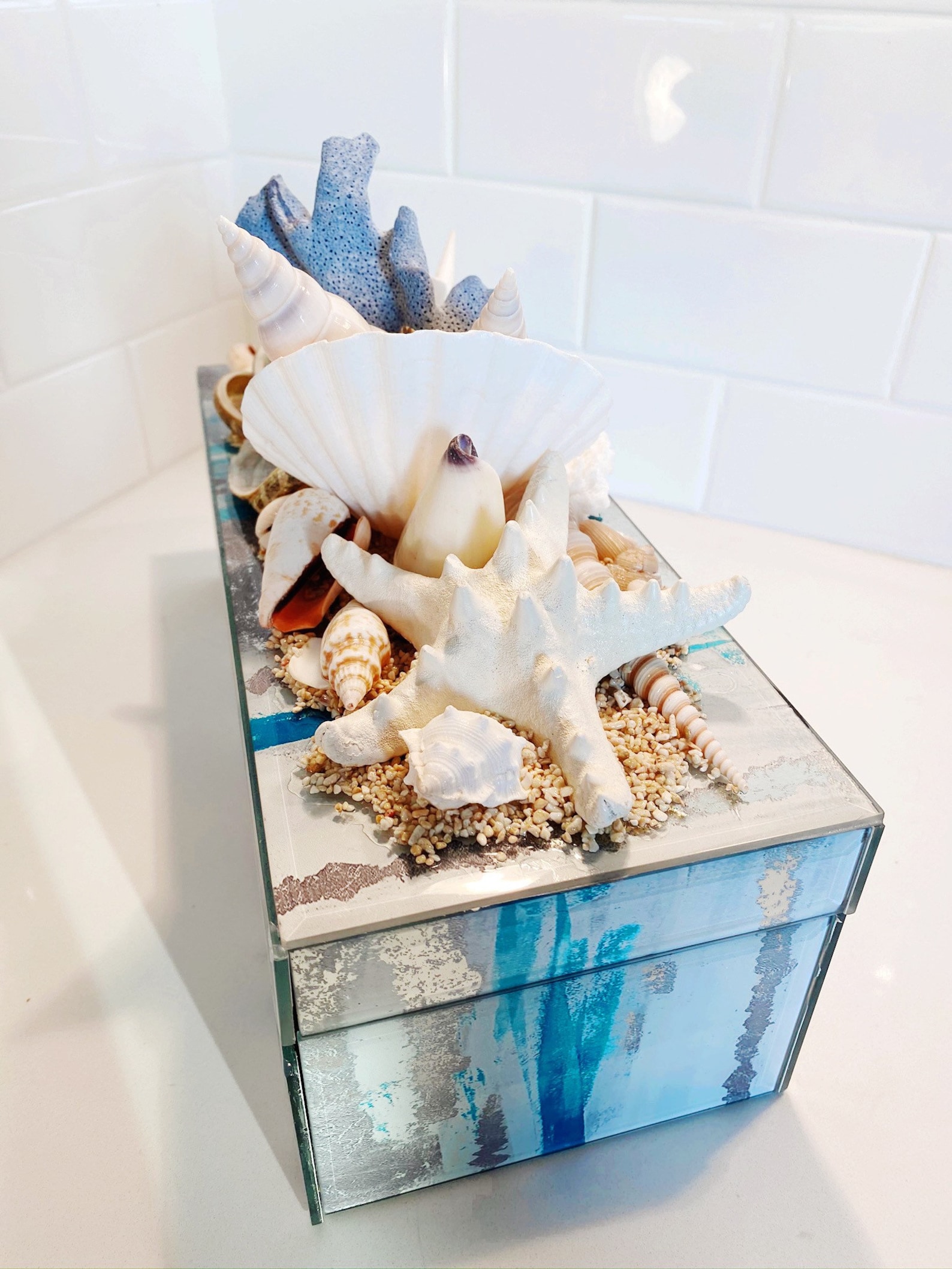Seashell Jewelry Box, Seashell Art, Jewelry Box Drawers, Shell Art