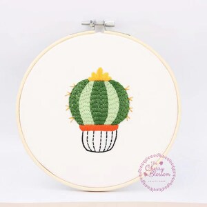 Embroidery Kit For Beginner floral, Beginner Embroidery Kit, cross stitch, Flowers Embroidery Full Kit with Needlepoint Hoop, DIY Craft Kit