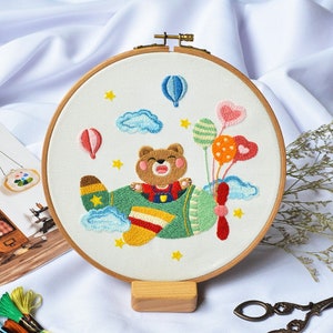 Bear Borduurset beginner, Beginner Borduurset, borduurset, Wasbeerfiets, ballon, Dier, vliegtuig sterren wolk regen