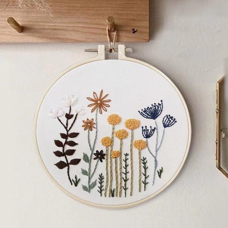 Easy Embroidery Kit Beginner, Modern floral Plant hand Embroidery Kit, Needlepoint Kit, DIY Craft Kit, Crewel embroidery, DIY embroidery set Pattern 3