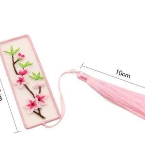 Transparent Bookmark Embroidery Kit For Beginner, hand Embroidery Kit, Modern Flowers Embroidery Full Kit, needlepoint kit, DIY Craft Kit image 3