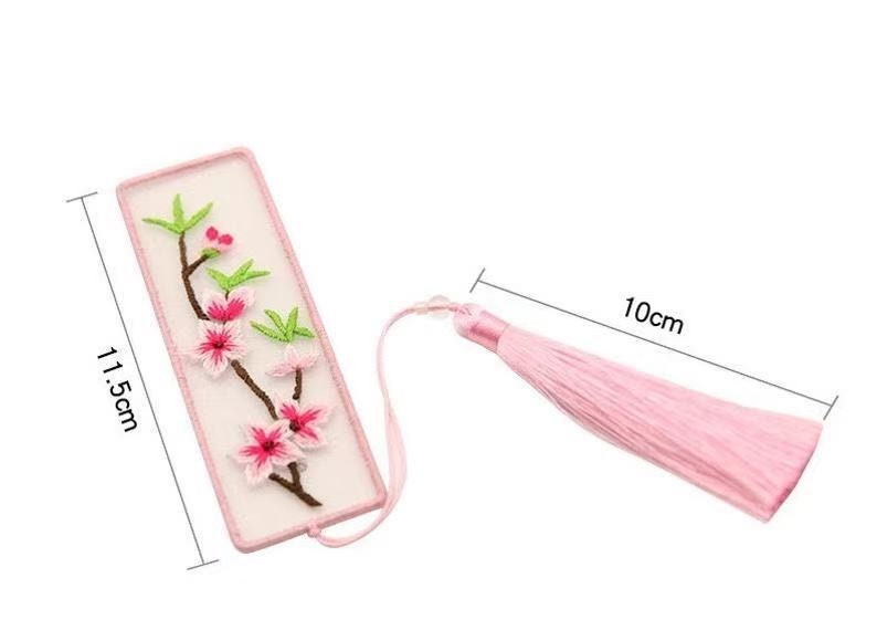 Transparent Bookmark Embroidery Kit For Beginner, hand Embroidery Kit, Modern Flowers Embroidery Full Kit, needlepoint kit, DIY Craft Kit image 3