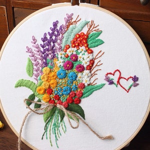 Embroidery Kit For Beginner floral | Beginner Embroidery Kit, cross stitch| Flowers Embroidery Full Kit with Needlepoint Hoop| DIY Craft Kit