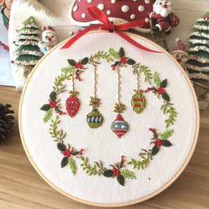 Christmas ornament Embroidery kit, Christmas DIY Craft kits, Christmas gift, snow man, Christmas Decoration, Christmas wall art hanging