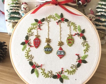 Christmas ornament Embroidery kit, Christmas DIY Craft kits, Christmas gift, snow man, Christmas Decoration, Christmas wall art hanging