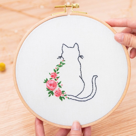 Cat Embroidery Kit Beginner, DIY Beginner Embroidery Kit, Modern
