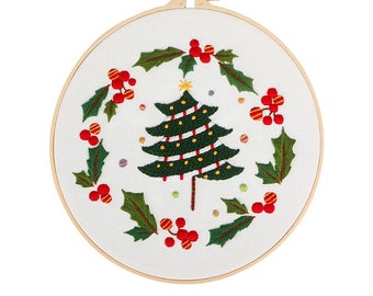 Christmas tree Embroidery Kit beginner, Beginner Embroidery kit, Modern embroidery kit cross stitch, Hand Embroidery Kit,  Snowman