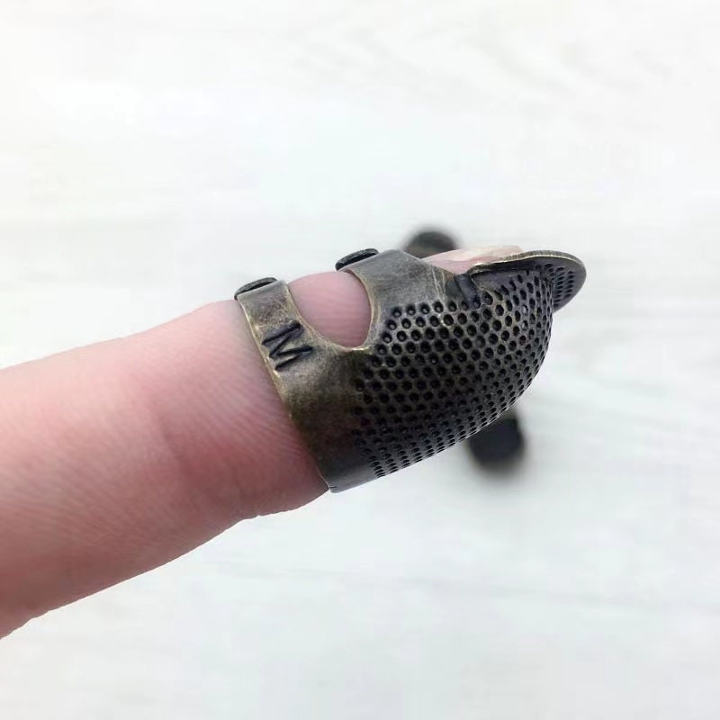 10pcs Copper Finger Protectors / Thimbles – For Sewing, Embroidery, Leatherwork, Protects Fingertips From Needles