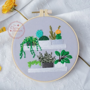 Floral Embroidery Kit Beginner modern, beginner Embroidery kit,Full embroidery Kit with Hoop, Starter Embroidery kit Modern, DIY craft kits