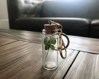 WILD (NOT from farm) GENUINE 4 leaf clover bottle/ keychain **Sierra magazine featured shop***