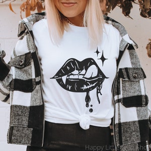 Vampire Lips Shirt, Vampire Teeth, Vampire Fangs, Vampire Shirt, Vampire Aesthetic, Halloween Clothes, Spooky Vibes, Spooky Shirt
