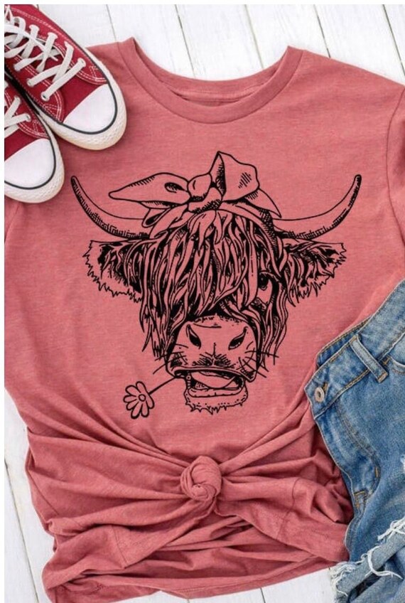 Highland cow t shirt. Cute cow t shirt | Etsy