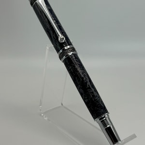 Rollerball Pen in Macro Metallic Metal M3 with Chrome and Gunmrtal Furnishings