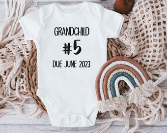 Débardeur personnalisé numéro petit-enfant, gilet bébé date d'échéance, bientôt disponible, tous les noms, petite-fille, petit-fils, faire-part de bébé, premier petit-enfant