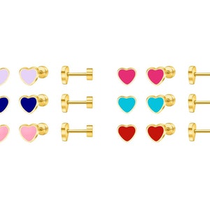 Herz Schraubohrringe, buntes, lustiges Paar Ohrstecker. 18k vergoldet und silberne Farboption. VALENTINES Geschenkidee.