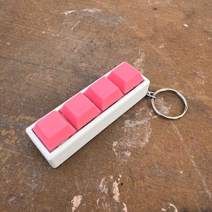 4 Straight Key Mechanical Keyboard Fidget | Keyboard Switch | Button Clicker | Clicky with Keychain