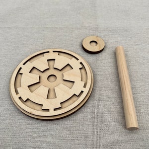 Imperial Crest Helmet Stand v1