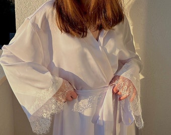 Bridal dressing gown with lace sleeves White boudoir robe Long silk robe Robe with lace sleeves Bridesmaid robe  women Bridal morning