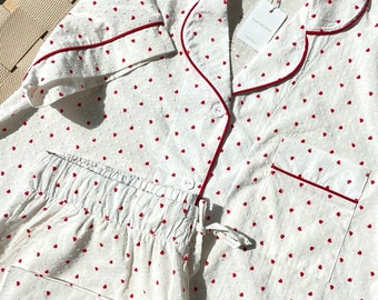 Bio Baumwolle Loungewear Weiß Pyjama mit Herzen Brautjungfern Pyjama Braut Pyjama