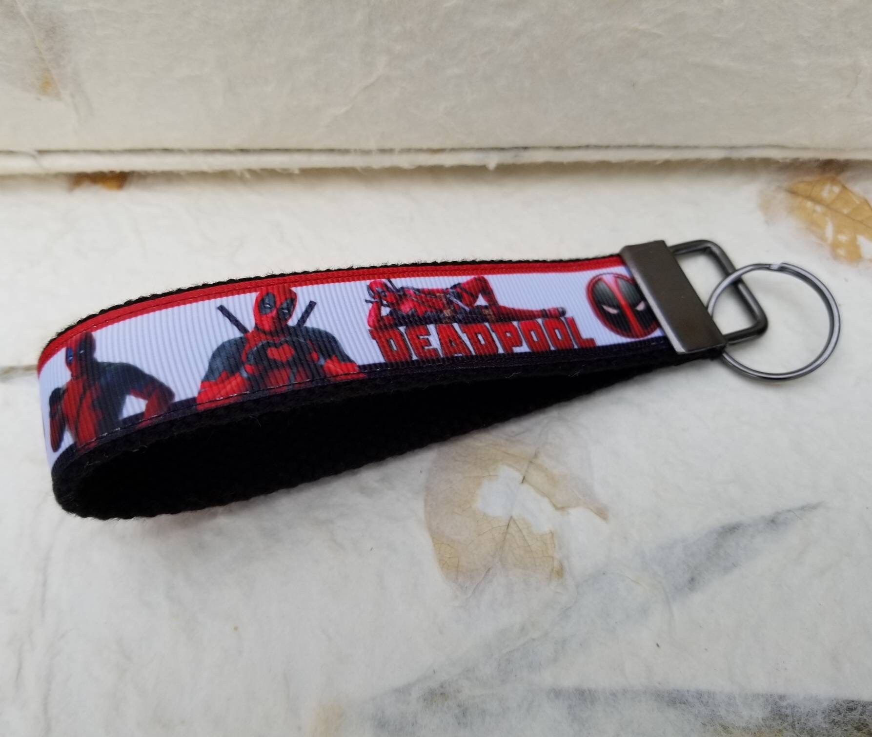 Deadpool Paracord Bracelet Lanyard Keychain or Para-chain -  Hong Kong
