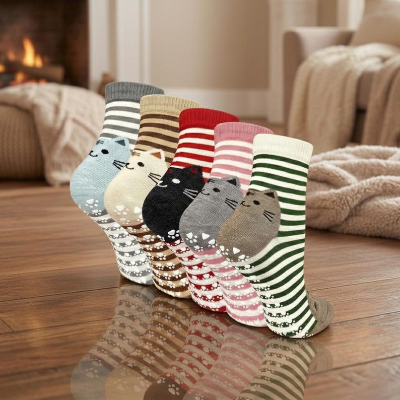 Cute Work Out Socks, Non-Slip Grip Socks for Yoga, Pilates, Barre, Dance Grip Socks: Cute Cartoon Cat Design Anti-Skid, Multi-Color Striped