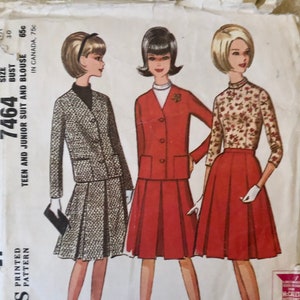 McCall&#39;s 7464 | Bust 30 | Jacket, Skirt, and Blouse | Vintage 1960s Sewing Pattern