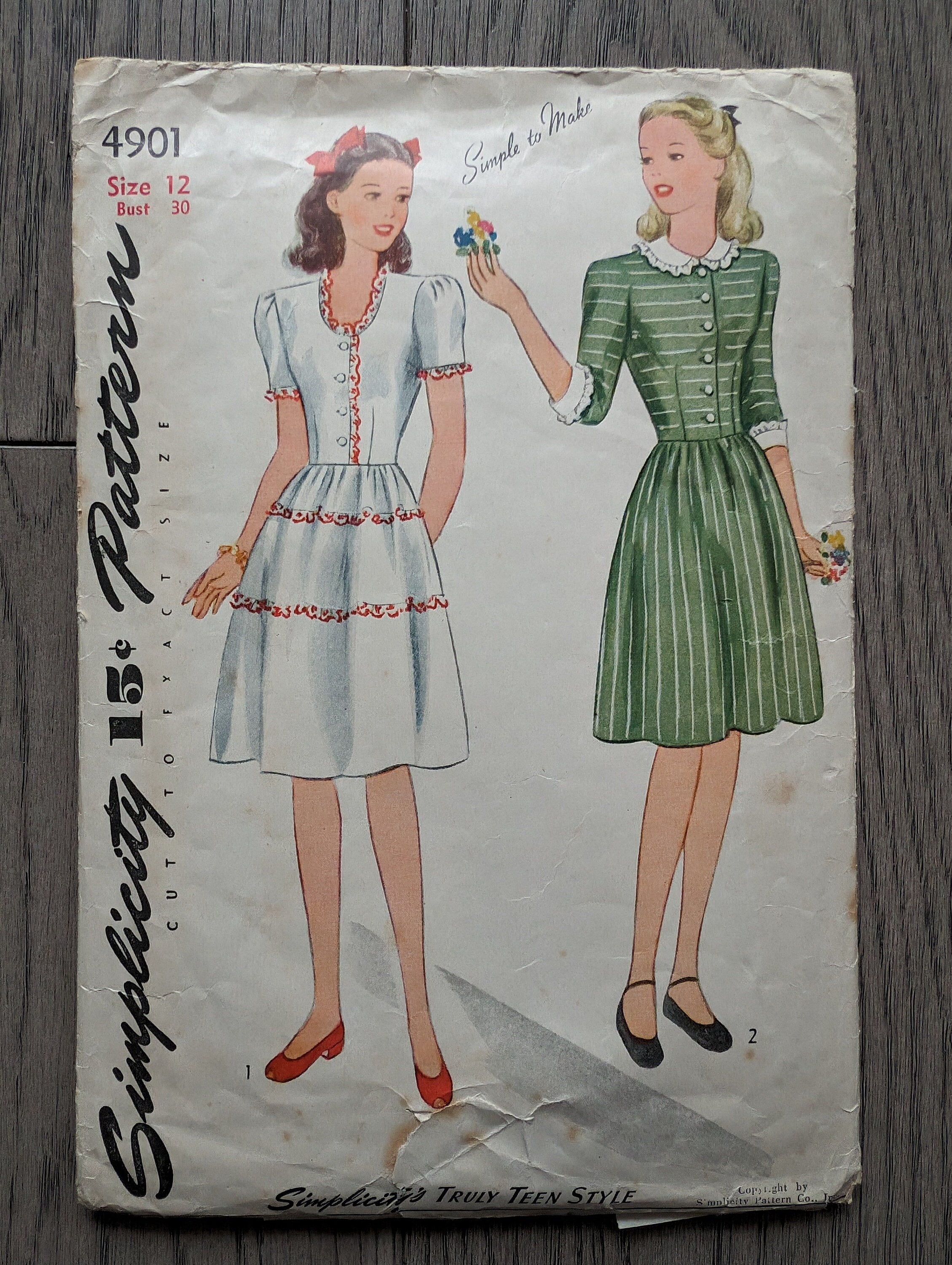 Simplicity 4901 | Bust 30 | Dress | Vintage 1940s Sewing Pattern