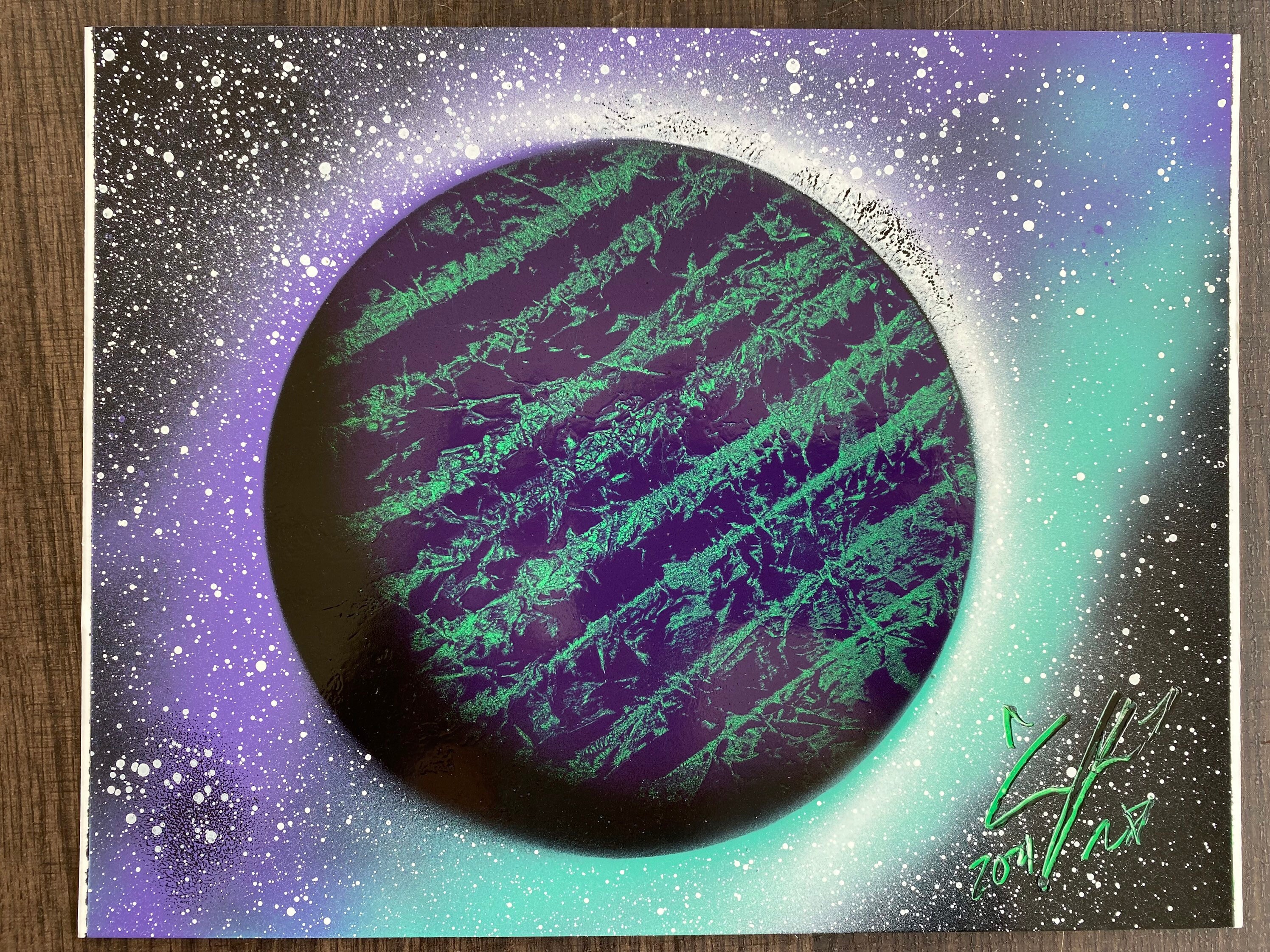 Green & purple planet