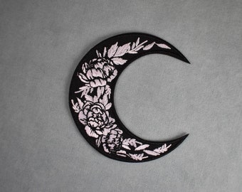 Patch Lune noire motifs roses thermocollant brodé, sur fer ou à coudre, customiser vêtements et accessoires
