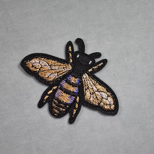 Embroidered iron-on flying insect patch, iron on patch, sewing patch, customize clothing and accessories