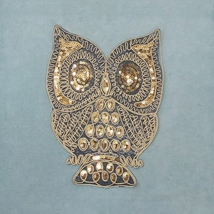 Golden owl applique in iron-on sequins, Or to sew, customize clothes and accessories