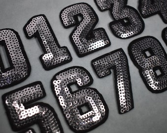 Toppe numeri in paillettes argento, toppe termoadesive pronte per comporre, personalizzare abiti e accessori