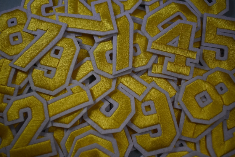 Patchs chiffres jaunes, Écussons thermocollants brodés nombres,pour customiser vêtements et accessoires image 3
