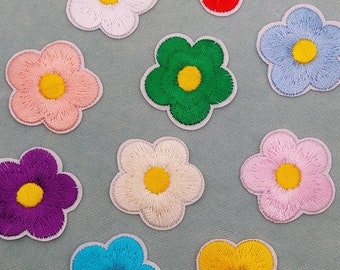 Lotto di 10 toppe termoadesive con fiori multicolori, Stemma ricamato su ferro