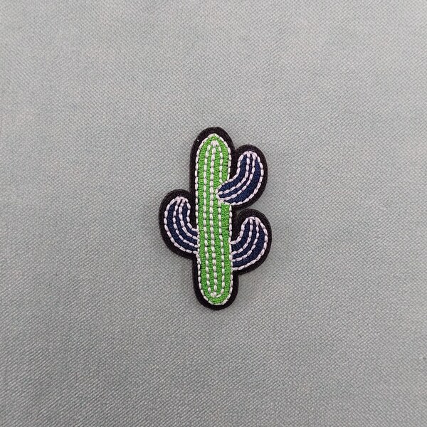 Patch petit cactus , Écusson brodé sur fer