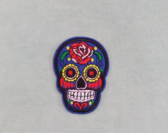Patch Brodé Tête De Mort Mexicain - écusson Thermocollant Ou à Coudre, 8,5 Cm, Pour Personnalisation Vêtements - 8