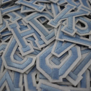 Patchs lettres alphabet thermocollants bleus claire, écussons brodés , Customiser, Personnaliser image 2