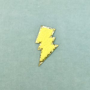 Patch tonnerre chenille, écusson thermocollant contour doré, fer sur patch, patch à coudre, customiser vêtements et accessoires