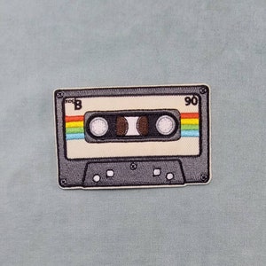Patch Cassette 90&#39;s vintage thermocollant, écusson brodé sur fer