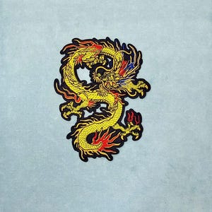 Large iron-on dragon patch, 23 cm x 17 cm, embroidered patch on iron