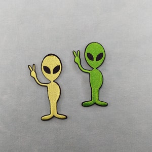 Alien patch 4.5 cm/9.5 cm, embroidered iron-on patch, iron on patch, sewing patch, customize clothing and accessories