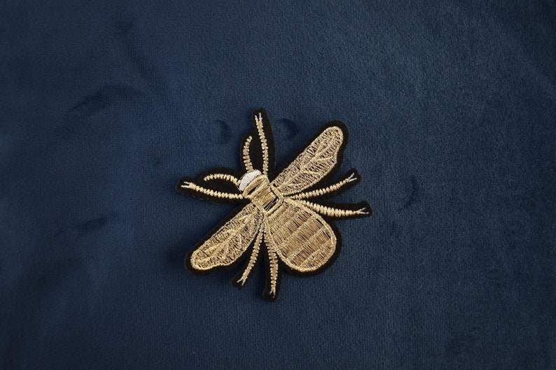 Embroidered iron-on flying insect patch, iron on patch, sewing patch, customize clothing and accessories image 1