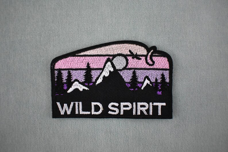 Patch Wild spirit thermocollant, Écusson thème nature, voyage brodé image 1